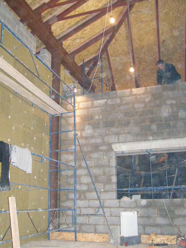 Стена контрольной комнаты.jpg