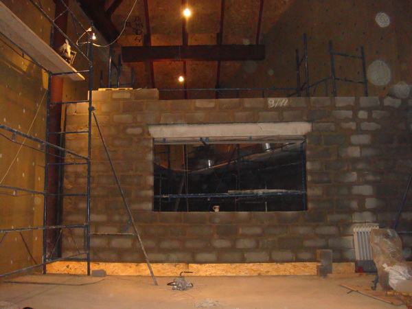 Стена контрольной комнаты 2.jpg